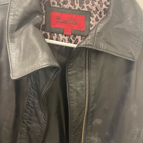 black leather mid-length coat from Excelled Collection Small NWT - Picture 5 of 8